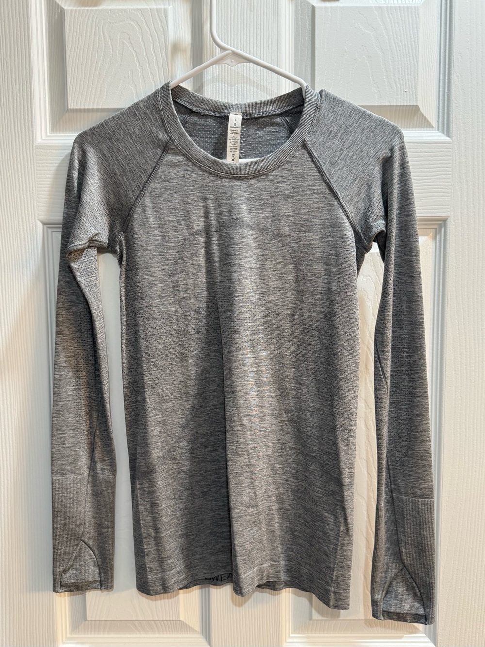 lululemon athletica Gray Long sleeve athletic Top